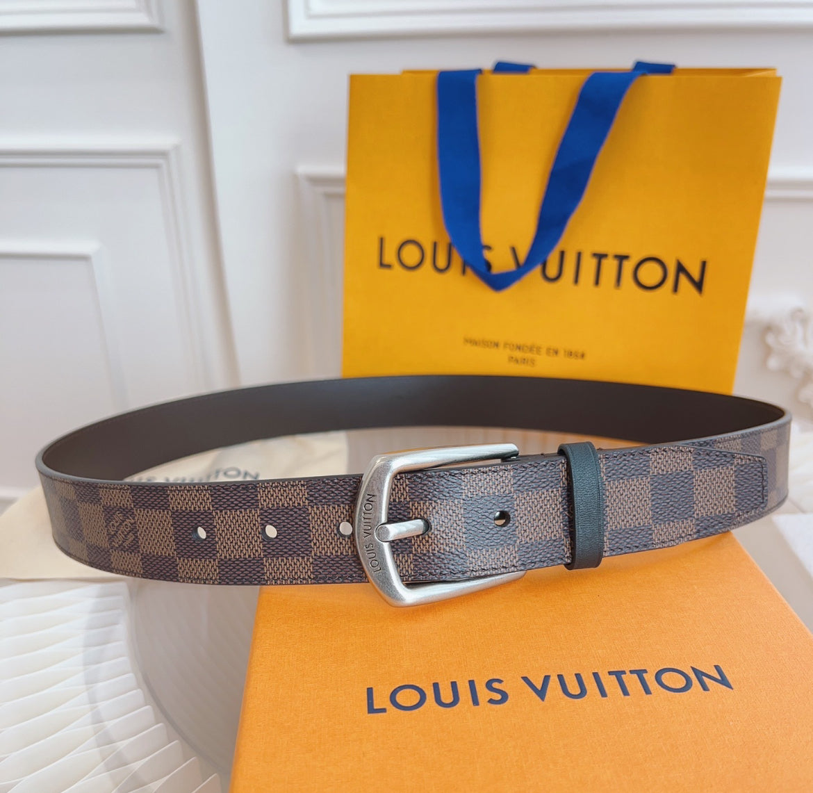 Louis Vuitton bälte