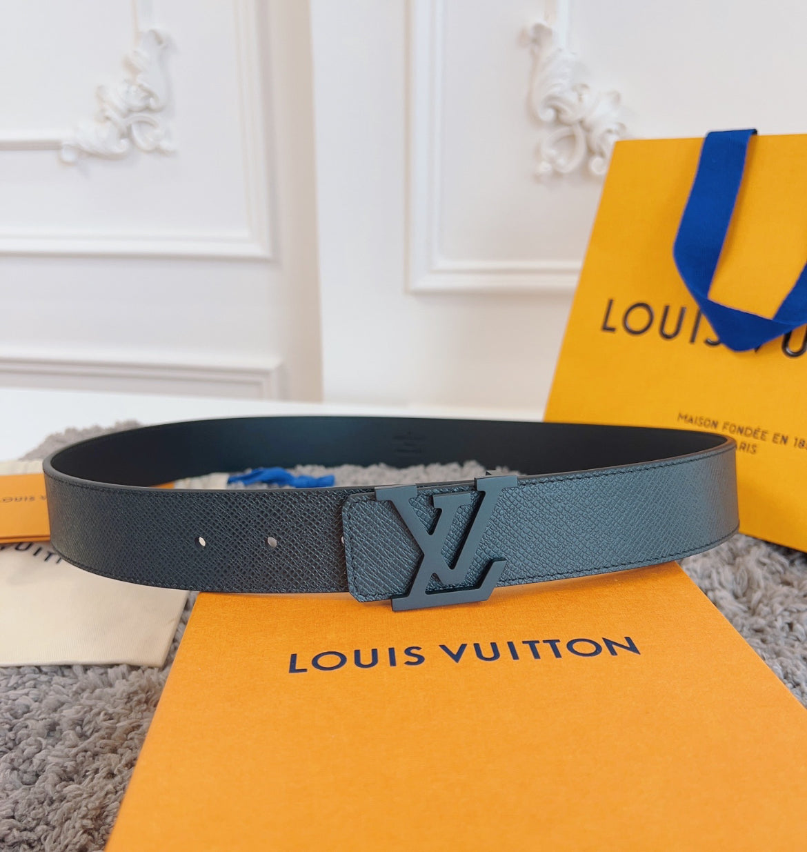 Louis Vuitton bälte