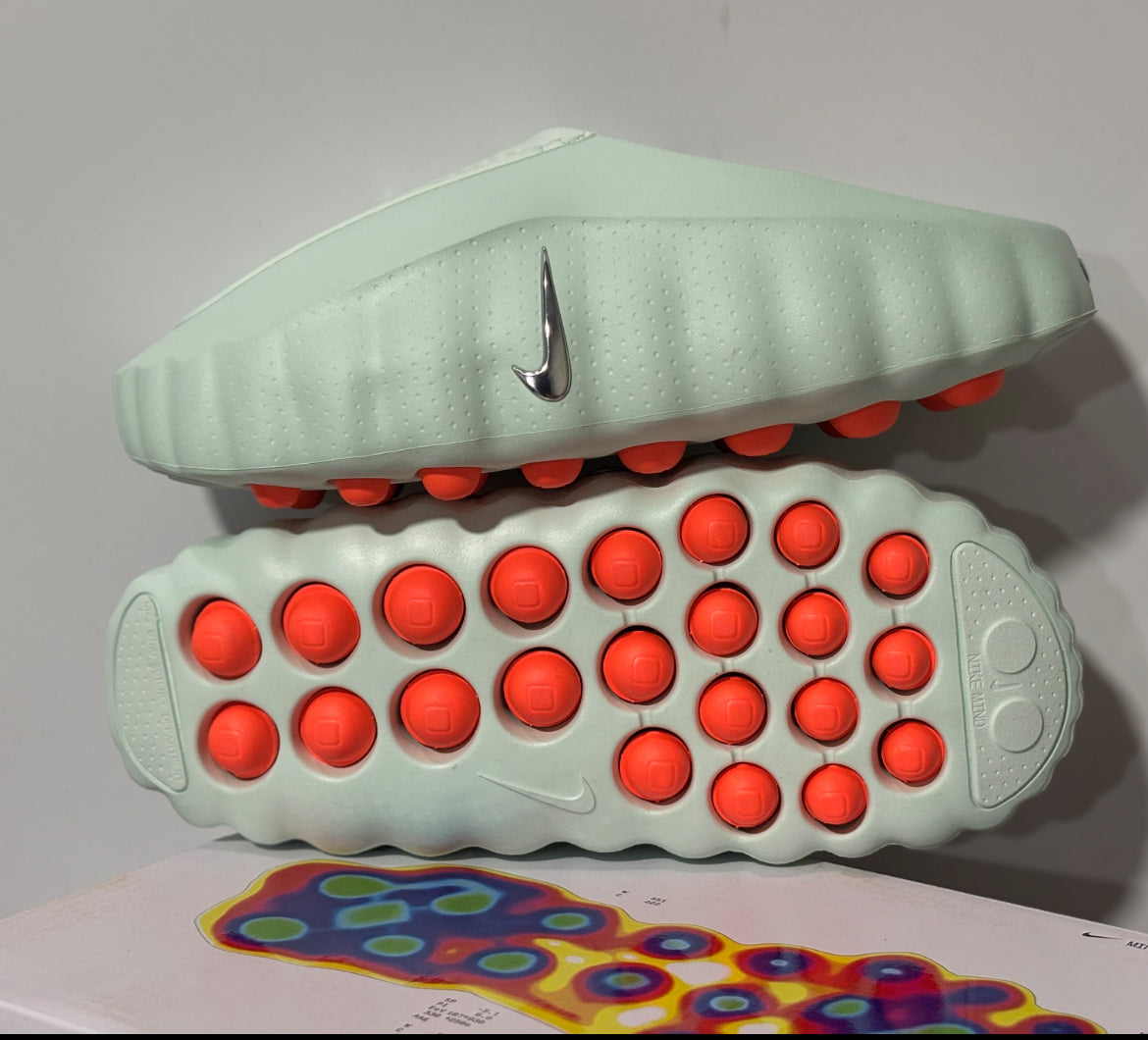 Nike mind 001