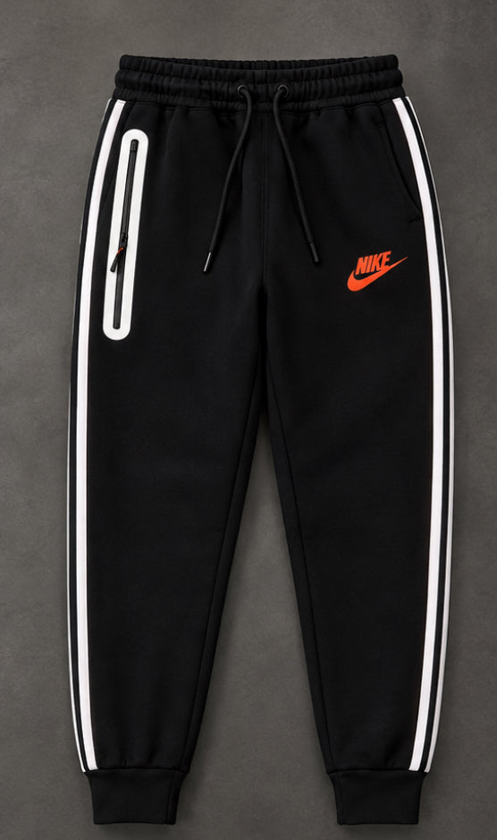 Nike tech mjukisbyxa