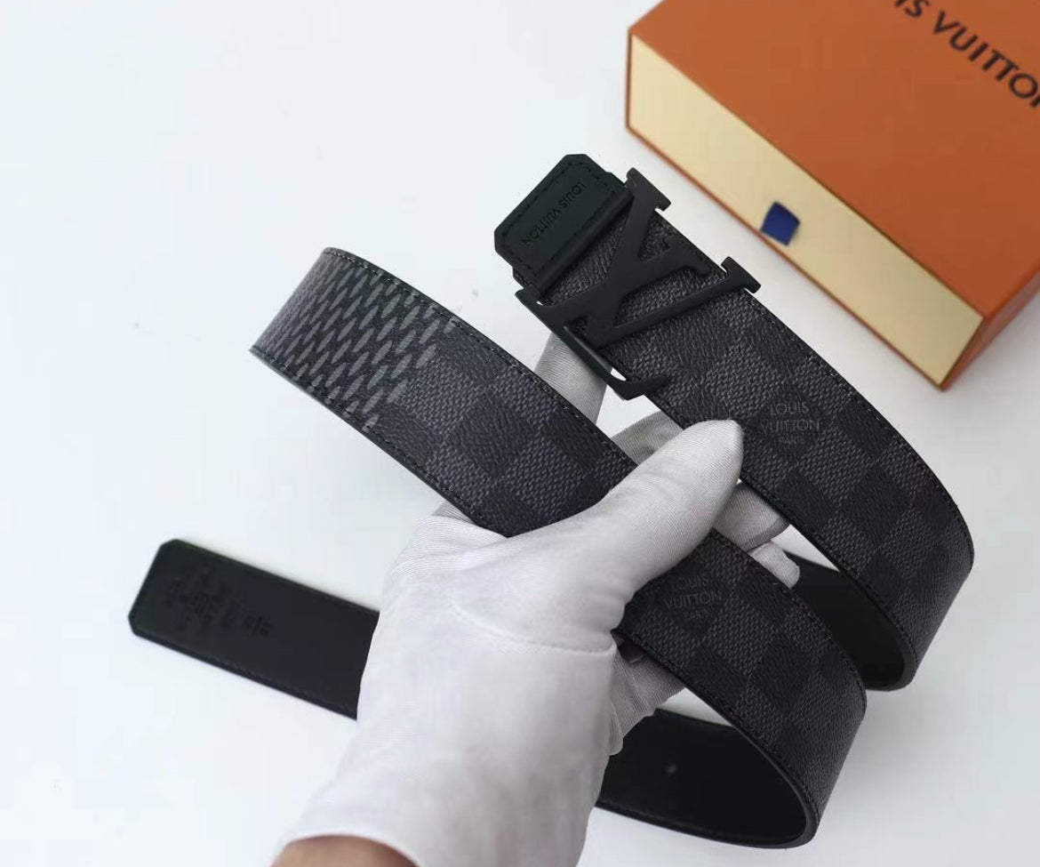 Louis Vuitton bälte