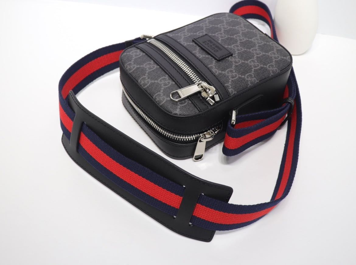 Gucci väska