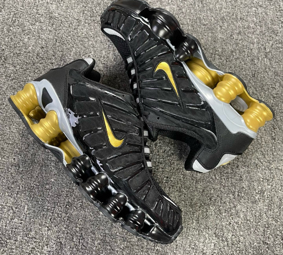 Nike shox skor