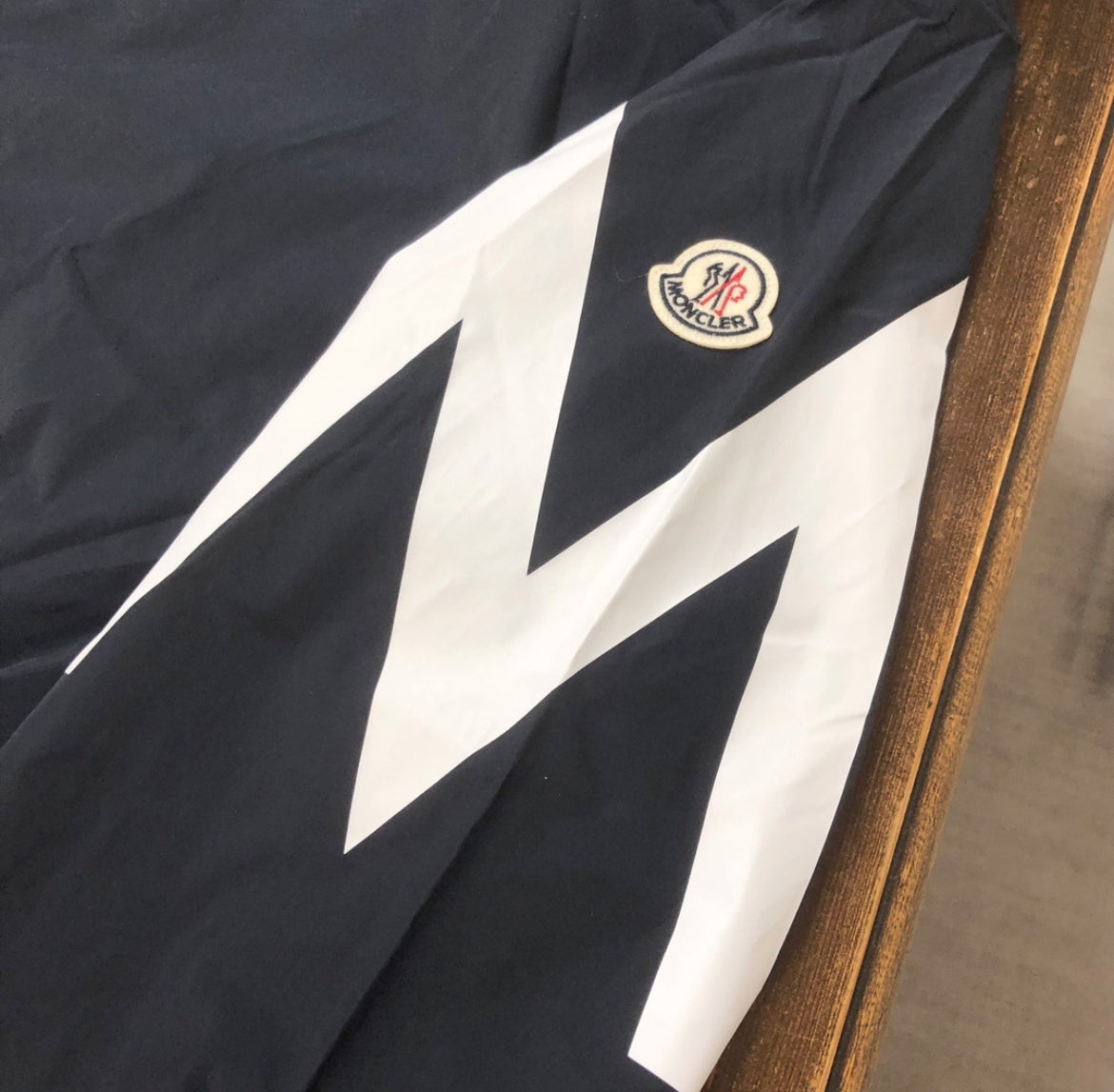 Moncler windbreaker jacka