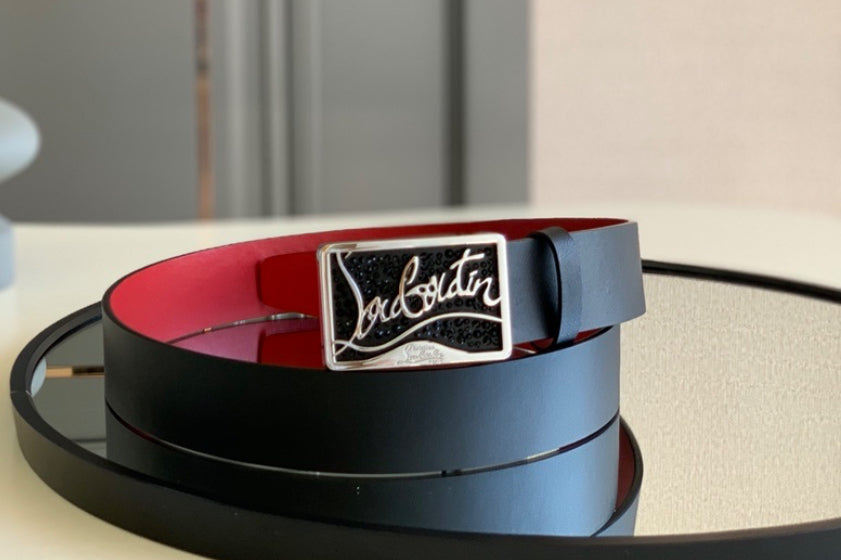 Louboutin bälte