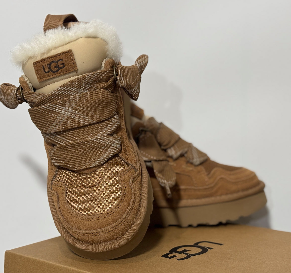 UGG lowmel shoes