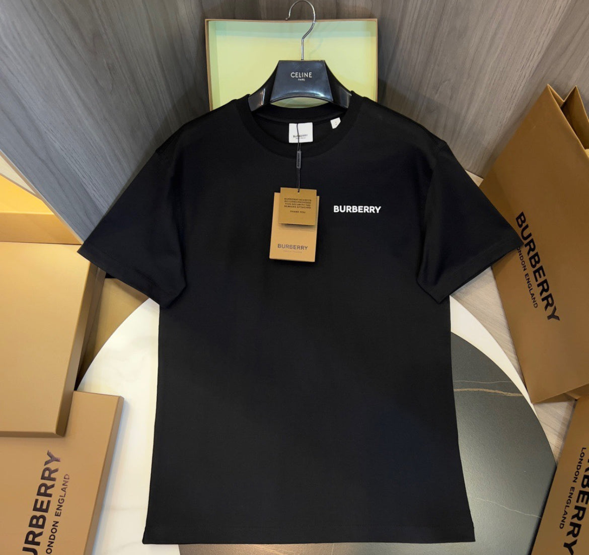 Burberry Tshirt