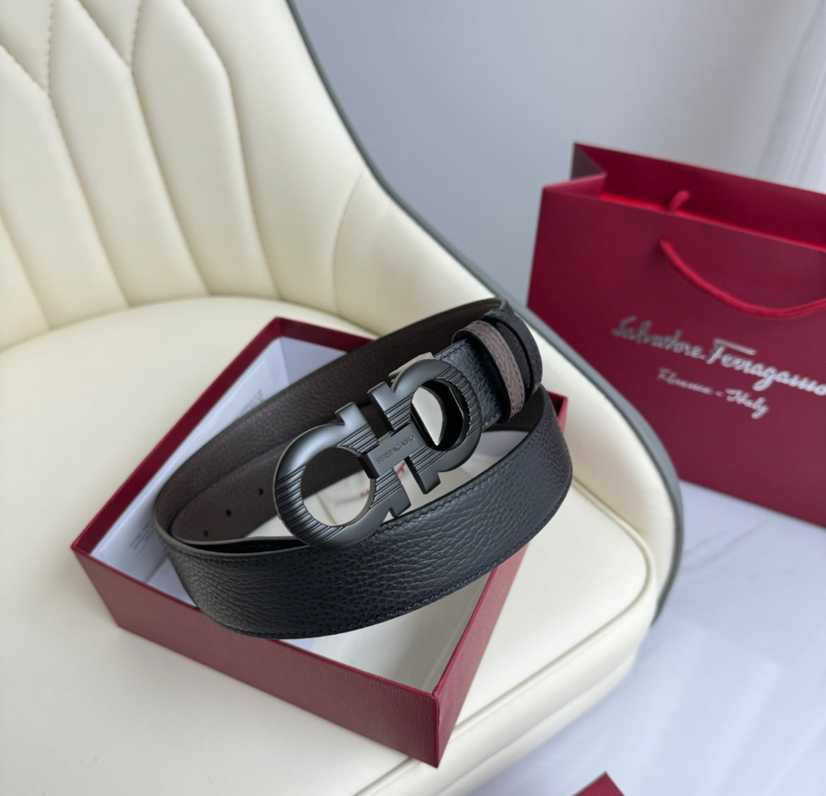 Ferragamo bälte