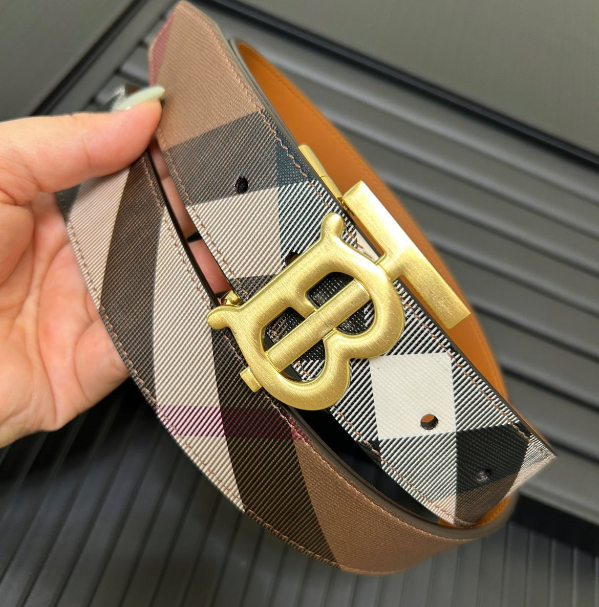 Burberry bälte