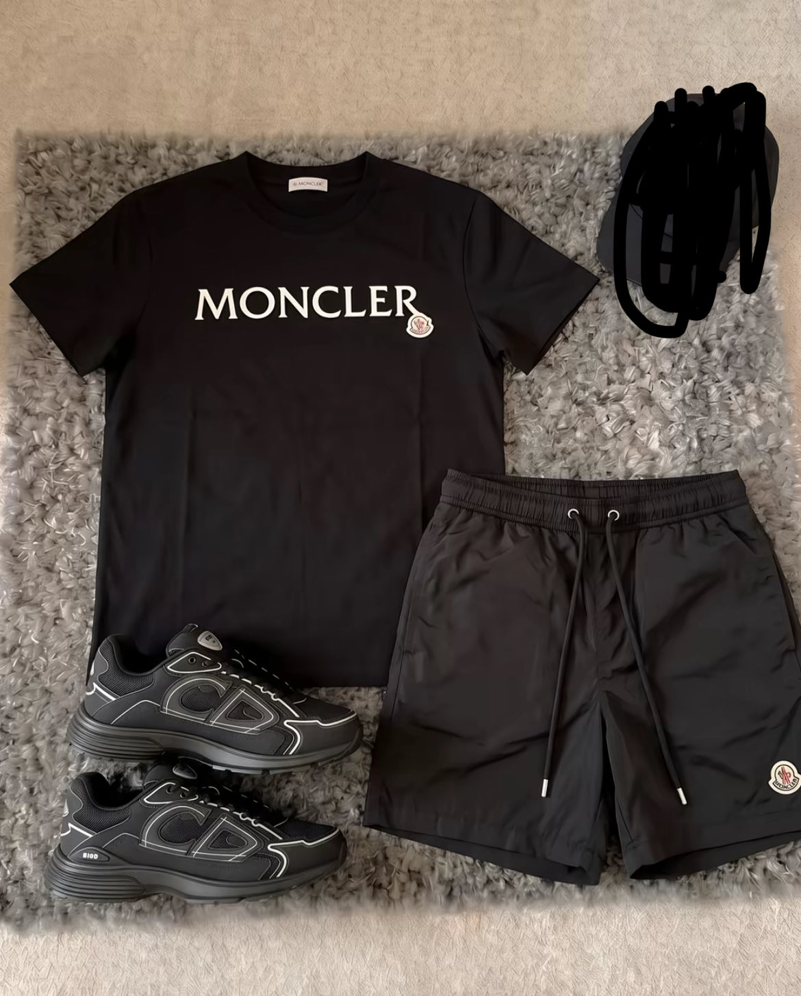 Moncler shorts/tshirt med dior skor b30 hel svarta