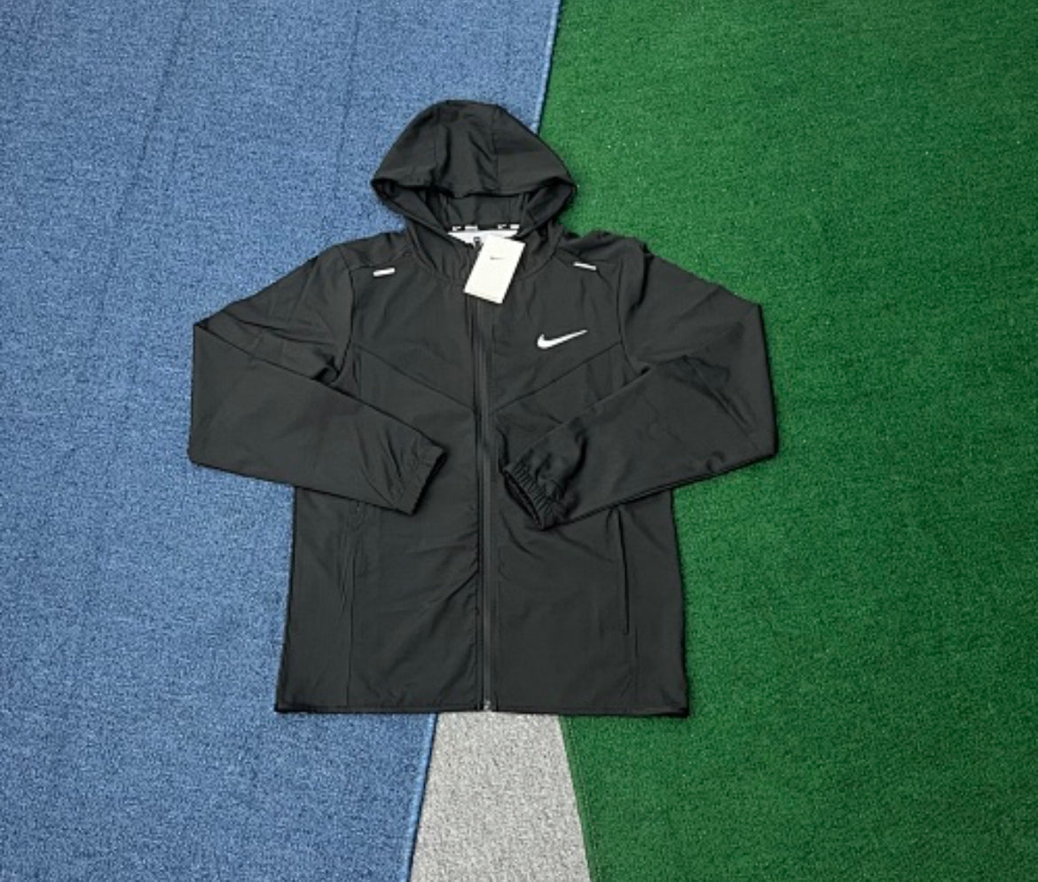 Nike windbreaker jacket