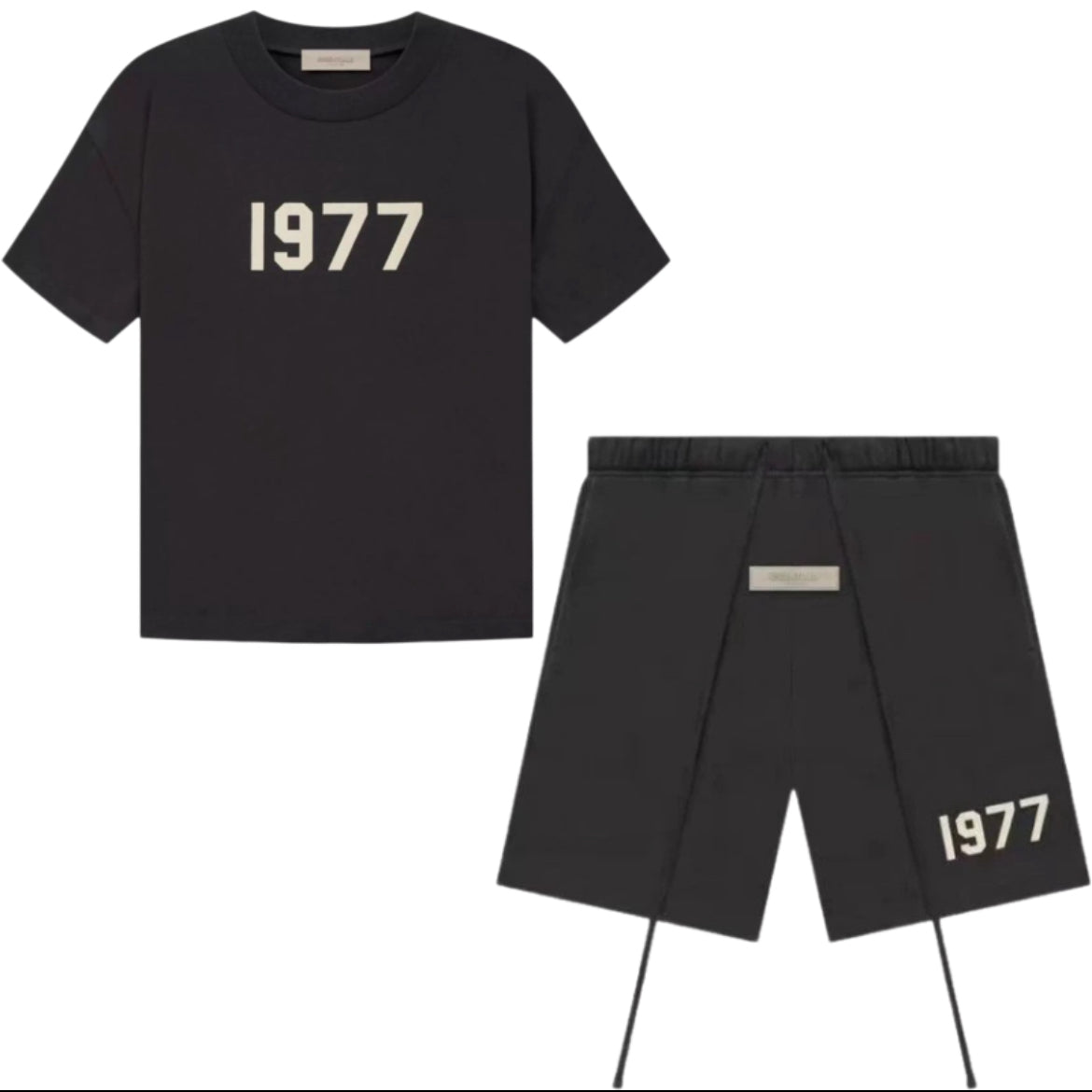 Essentials set tshirt/short