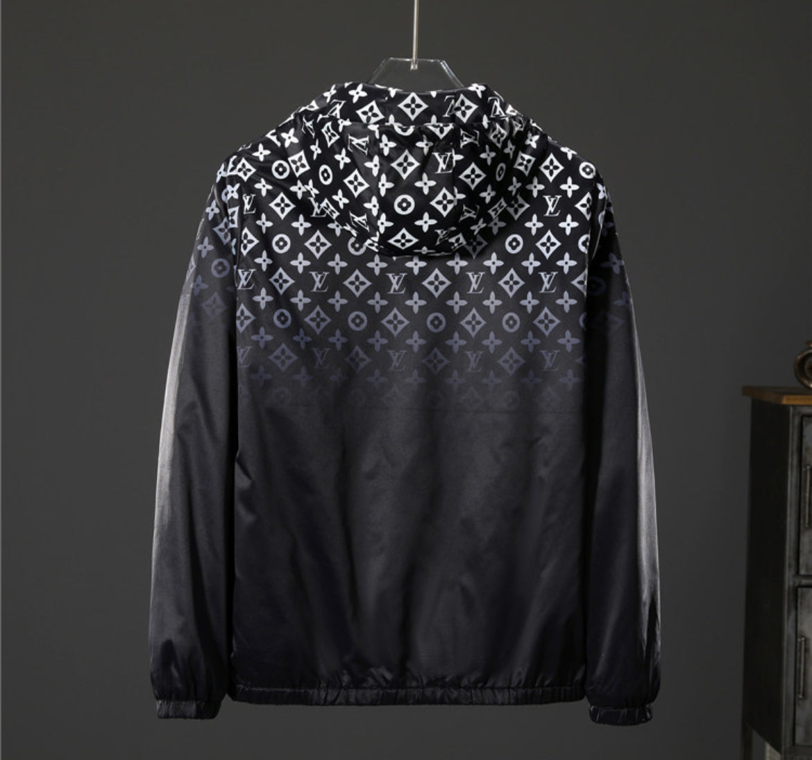 Lv windbreaker