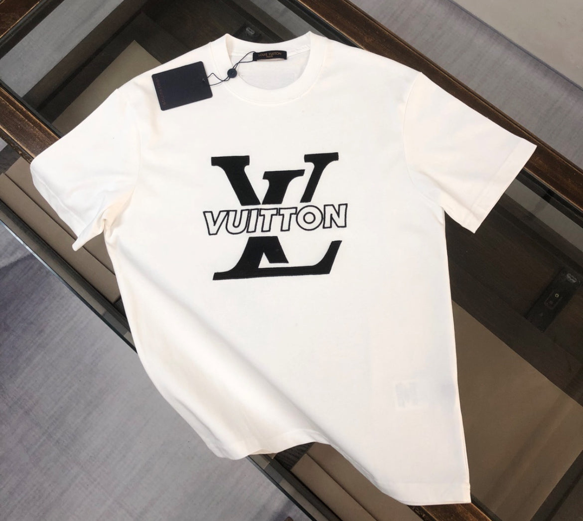 Lv tshirt