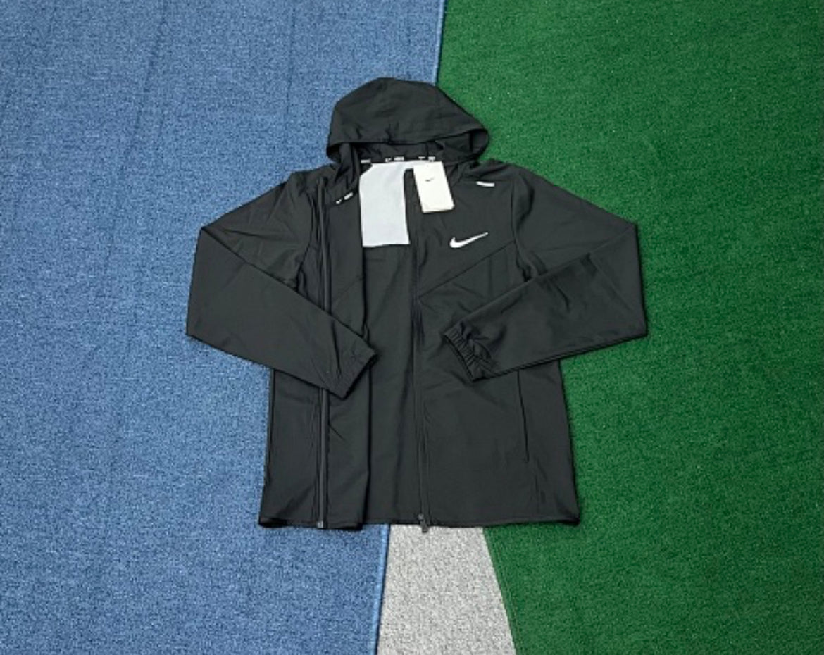 Nike windbreaker jacket
