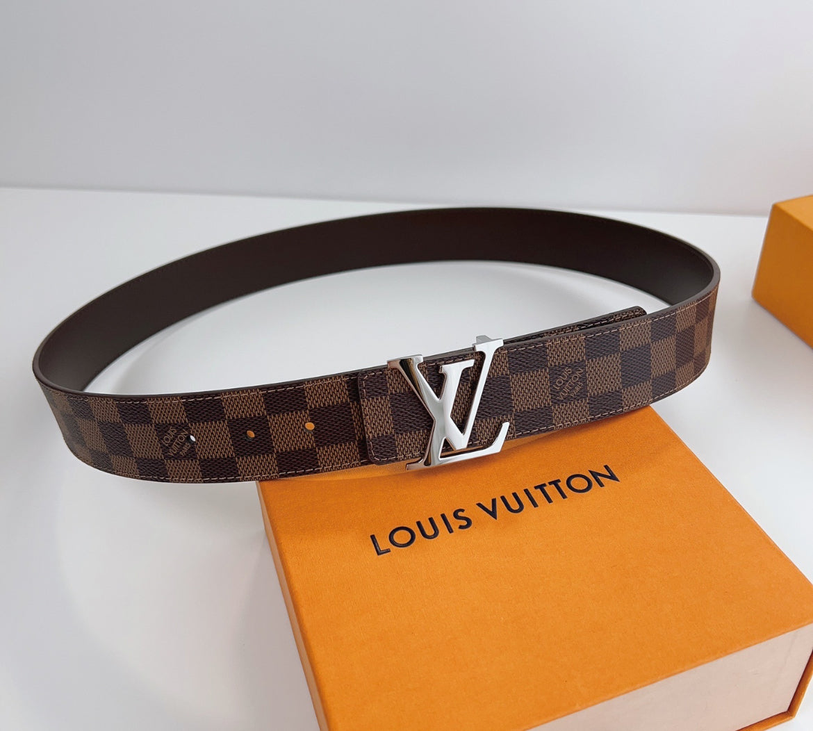 Louis Vuitton bälte