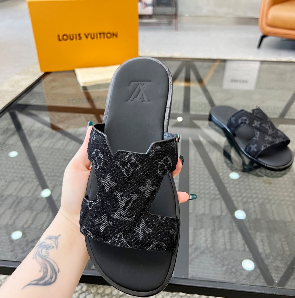 Louis Vuitton sandaler