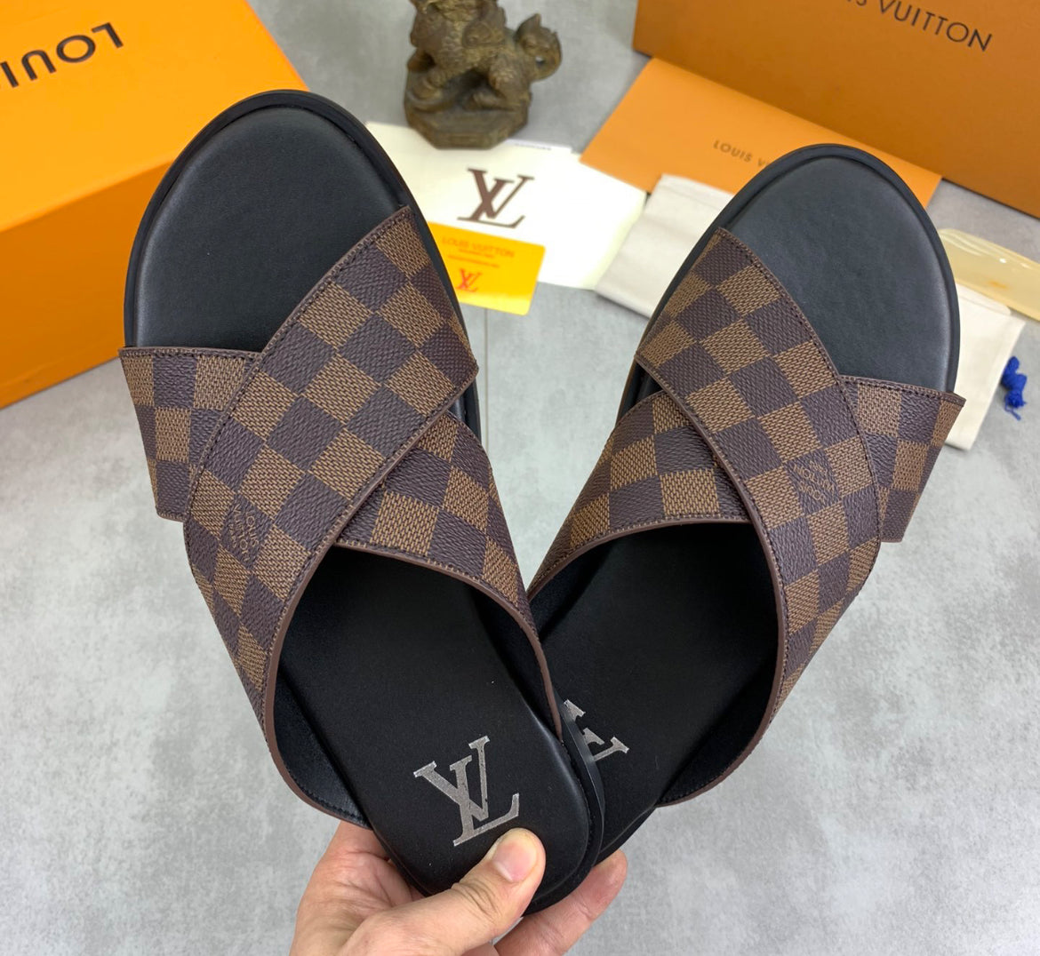 Louis Vuitton sandaler