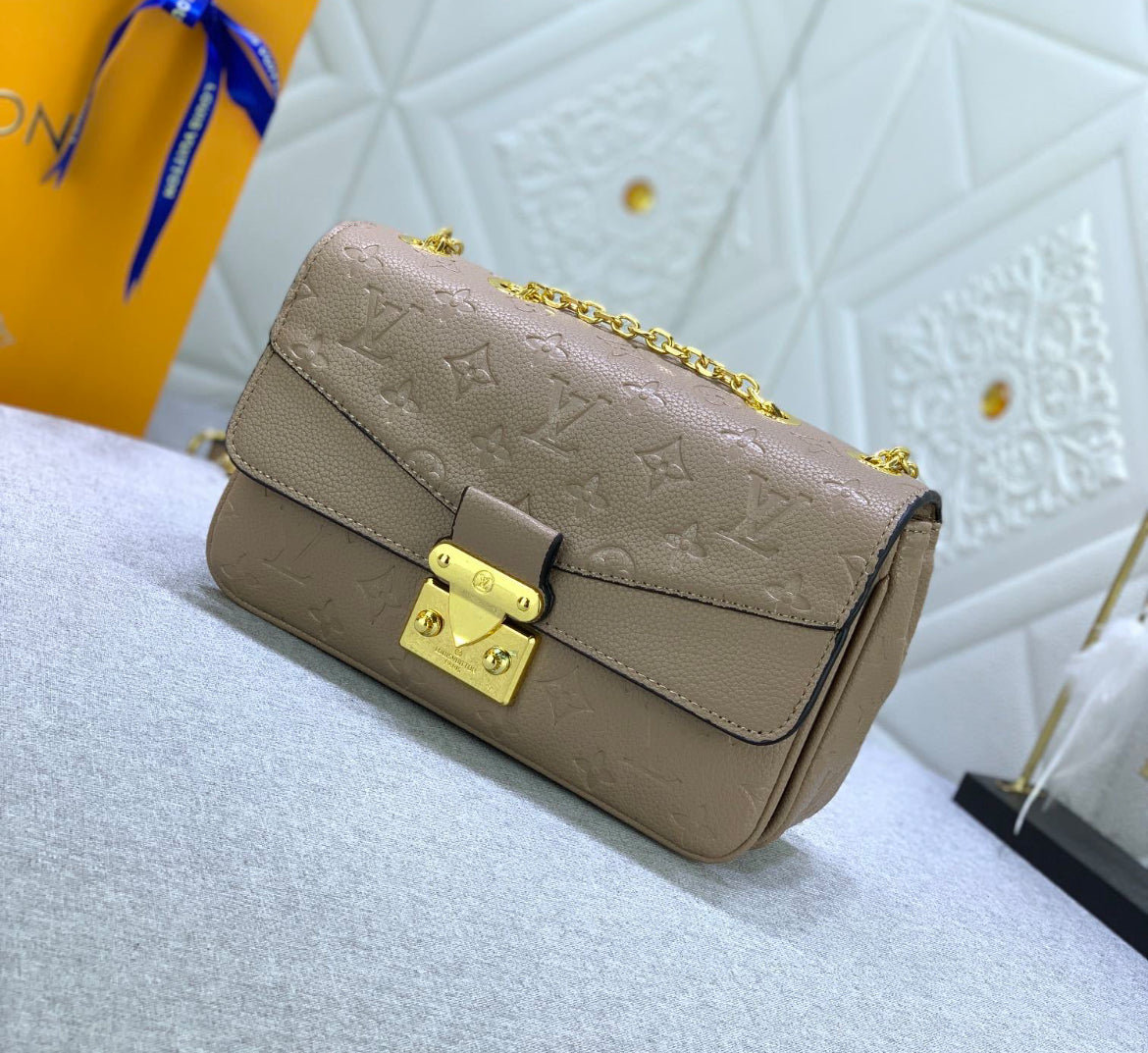 Louis Vuitton väska