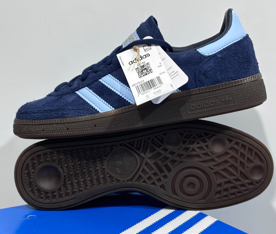 Adidas spezial shoes